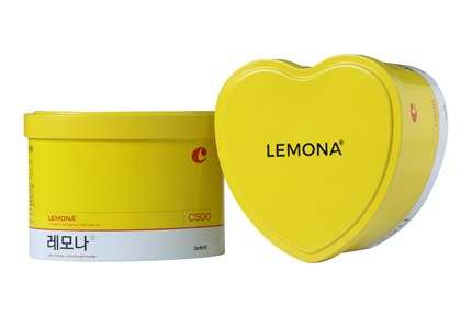 LEMONAһֱƸՈ˚ˣ2014, ͨ^ľSLEMONA׌ʟl"ӣLEMONAܵЇMߵAɞnдԵăȷʳƷLEMONAͨ^vRdЇԌƽ_ɹM܊Ј2016꣬LEMONAЇۡTȵ؅^˺LEMONA@ЇˎOJCЇO˷ˡ